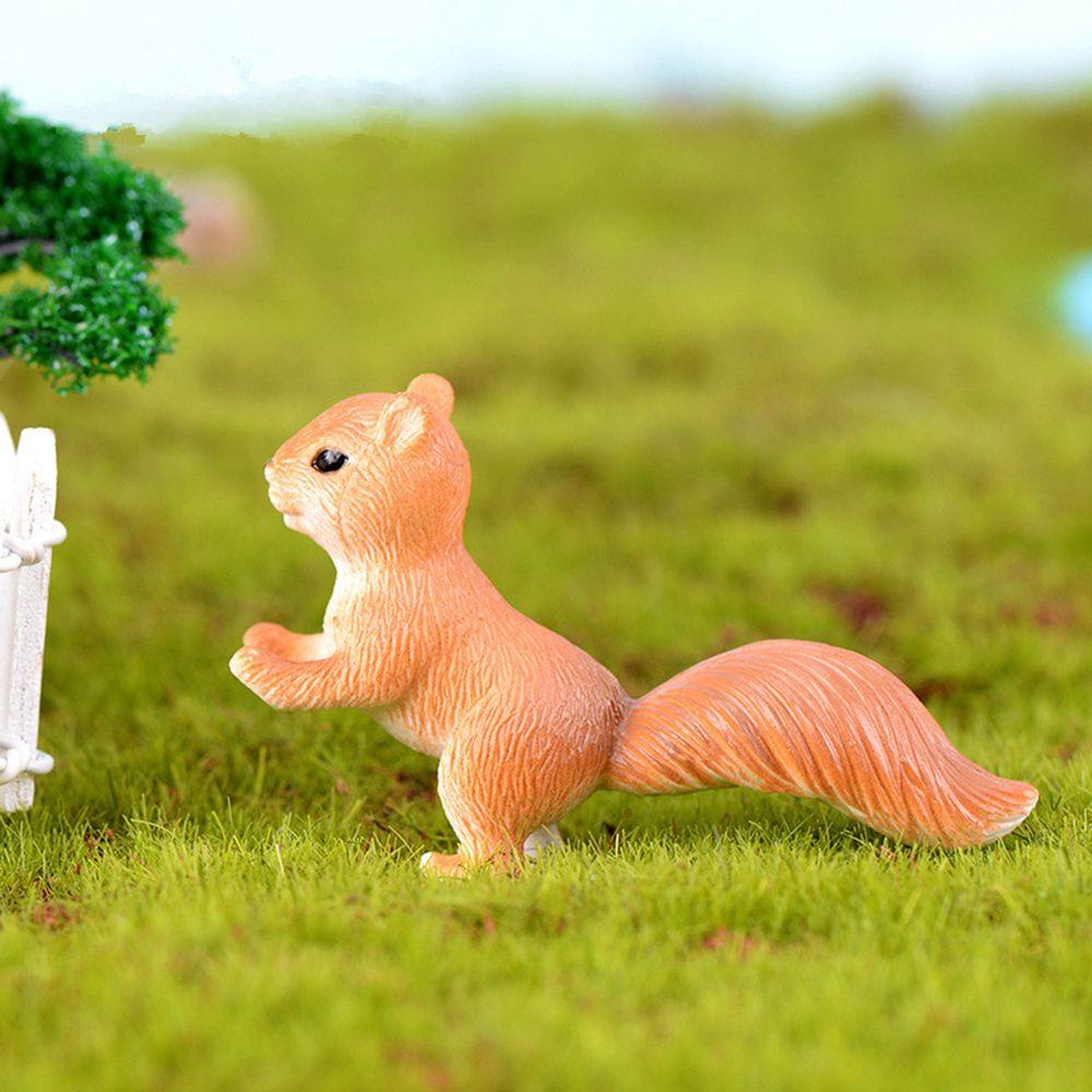 Mô Hình Chú Sóc Mini Trang Trí Sân Vườn