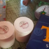 Kem trắng da 1 hủ 1 ký 200k