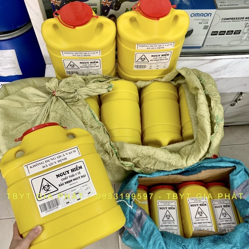 BÌNH HỦY KIM TIÊM NHỰA 6,8 LÍT & 1,5 LÍT HỘP ĐỰNG KIM AN TOÀN RÁC THẢI Y TẾ