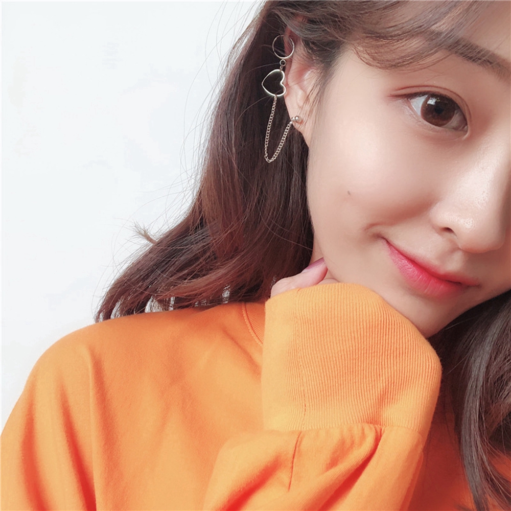 Khuyên tai hình trái tim rỗng phối dây chuỗi phong cách cổ điển