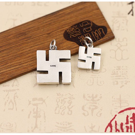 MẶT DÂY CHUYỀN CHỮ VẠN  - DC563