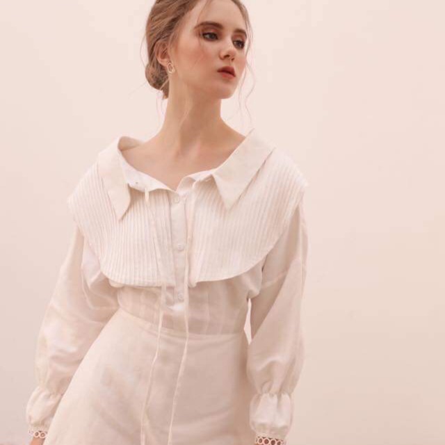 Đầm H2B nsnsksj