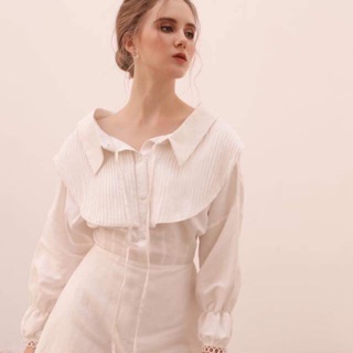 Đầm H2B nsnsksj