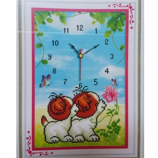 (ĐÃ ĐÍNH) Tranh đá thành phẩm ĐỒNG HỒ HAI CHÚ CHÓ DỄ THƯƠNG 36x50cm DF2454