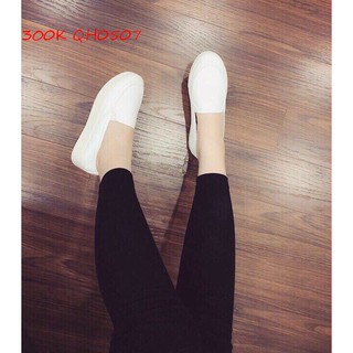 Giày lười slip on nữ đẹp xinh