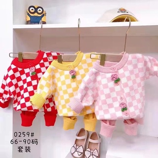 Bộ len quảng châu kẻ caro màu xinh cho bé gái size 5-13kg