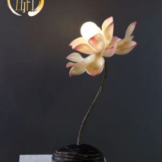Đèn hoa sen để bàn HSB0001101