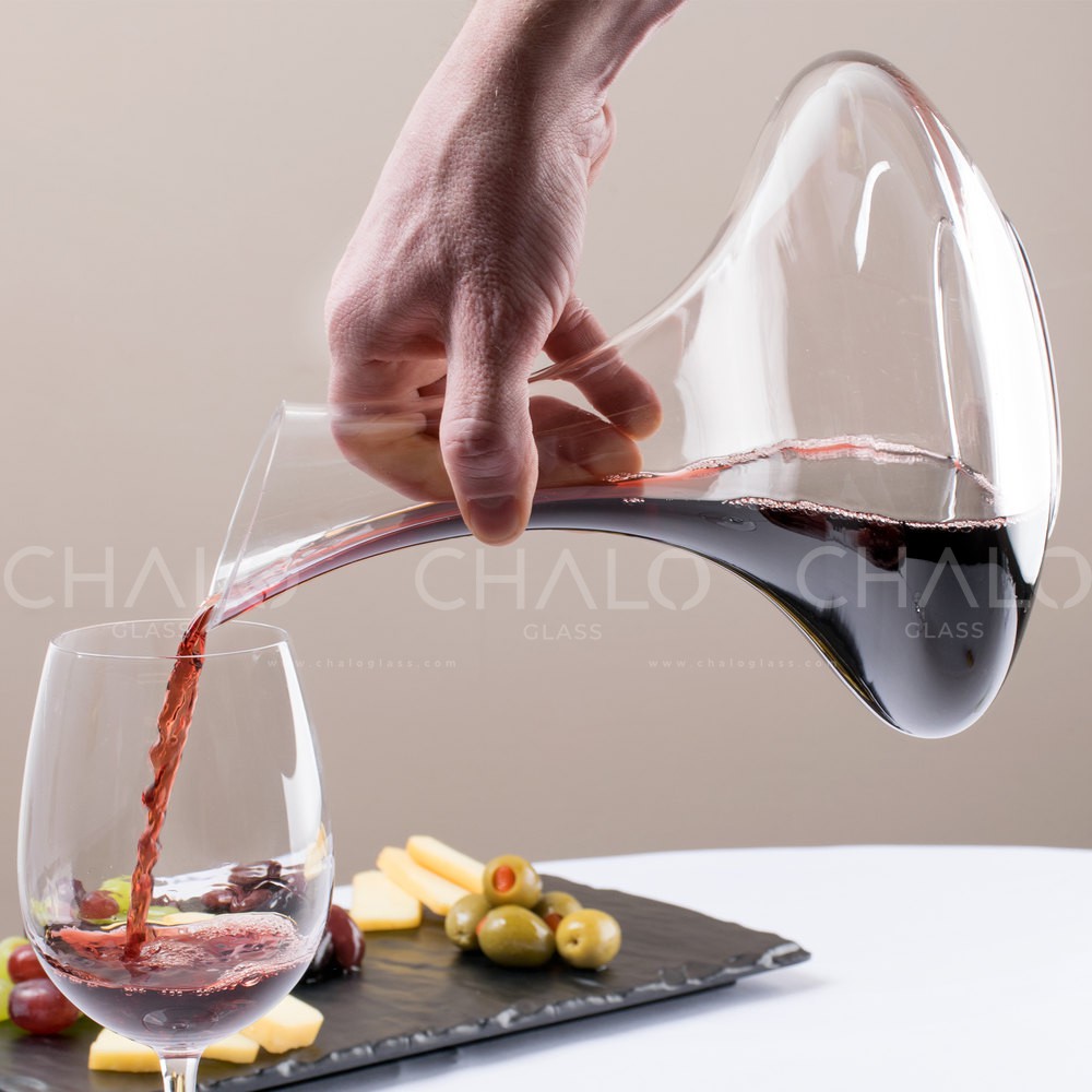 Bình thở rượu vang Decanter miệng vát 1800ml  - Sản xuất thủ công