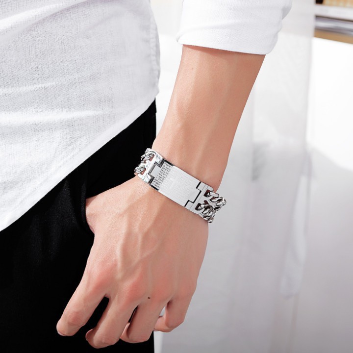 Lắc Tay Nam Dây Xích Bản To Titan Không Đen TT 1936