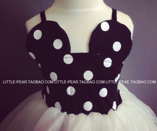 Đầm Mickey chấm bi xoè cho bé gái