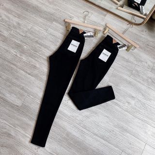 QUẦN JEAN BODY TRƠN