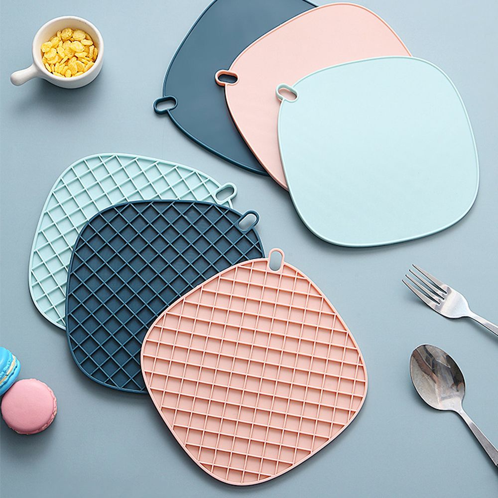 Tấm Lót Nồi Bằng Silicone Chống Trượt Cách Nhiệt Đa Năng Tiện Dụng Cho Nhà Bếp