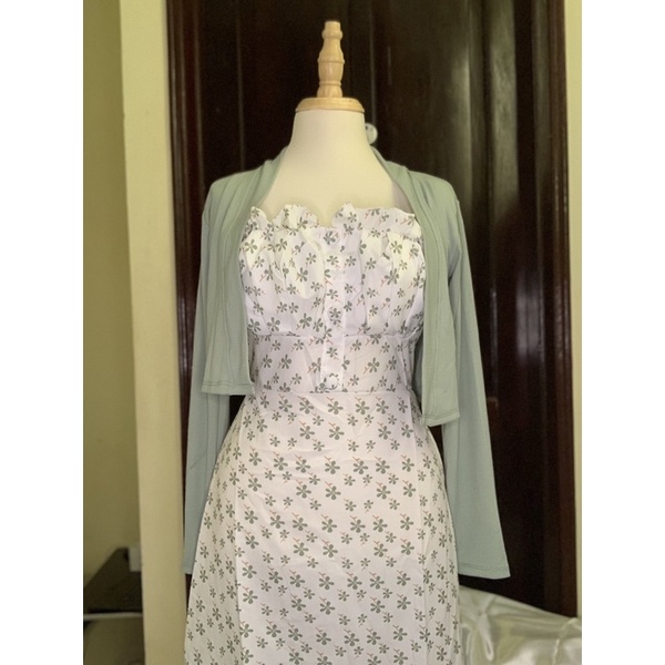 Set Đầm Hai Dây Hoa Nhí Kèm Áo Khoác Cardigan Len Tăm Nhún Ngực Chun Lưng Xanh Bơ Và Vàng Pastel