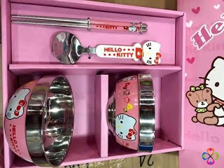 Set bát ăn Hello Kitty - Mèo máy Doremon 