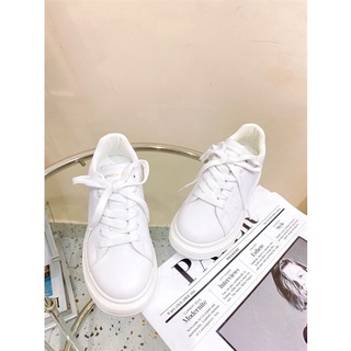 BATA TRẮNG FASHION PHỐI MÀU