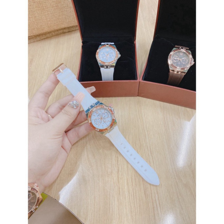 Đồng hồ guess nữ dây silicon bền đẹp, thiết kế sang trọng, trẻ trung, chống nước bảo hành 12 tháng 2021 | BigBuy360 - bigbuy360.vn
