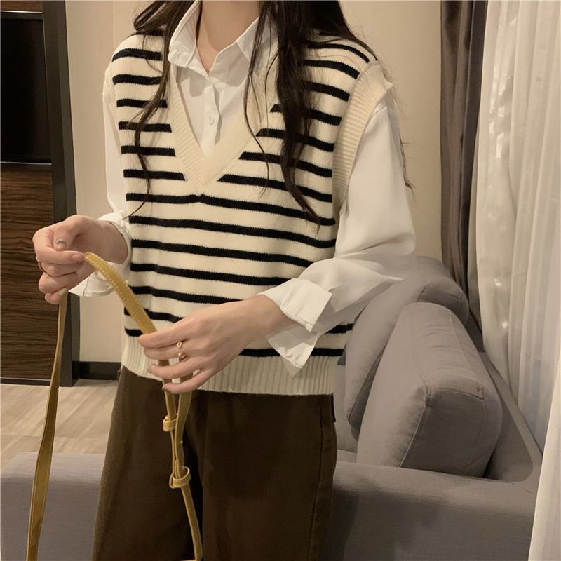 Áo len gile nữ cổ V kẻ sọc ngang đen trắng không tay phong cách Ulzzang Hàn Quốc phom Unisex