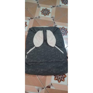 Choàng địu cho bé t.e