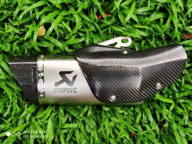 Pô độ Akrapovic R1 nhập Thái