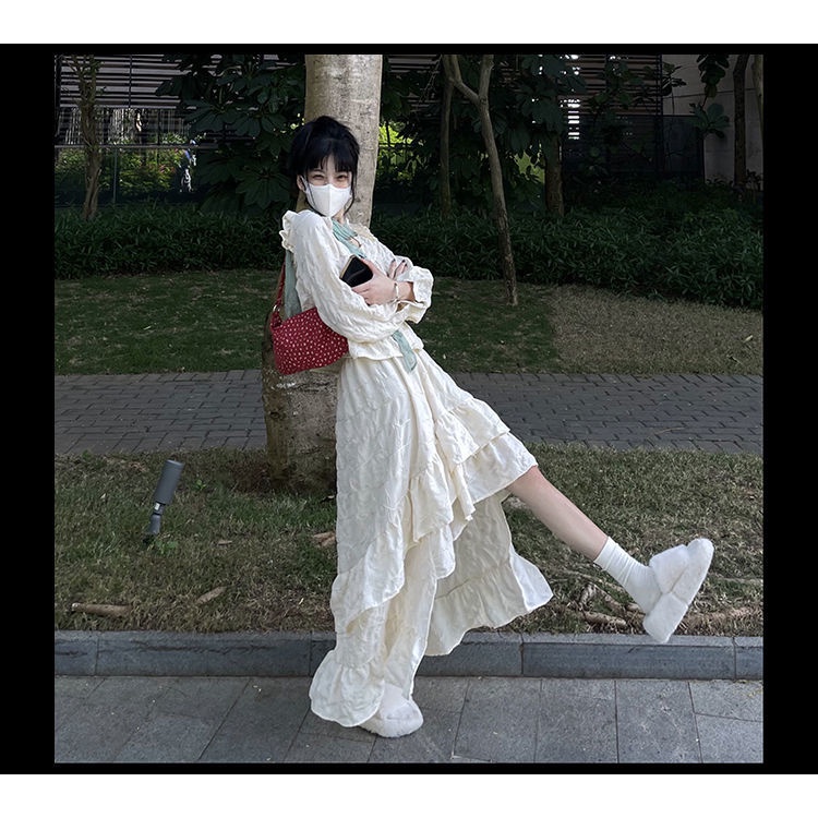 Áo babydoll/ Chân váy móc 3 chiều màu kem tiểu thư