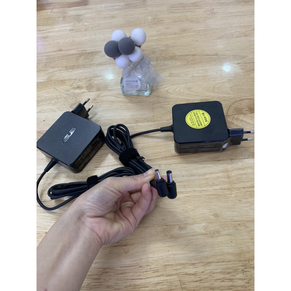 Sạc laptop Asus  củ vuông xịn 19v-3.42a-65W Chân to, chân  bé