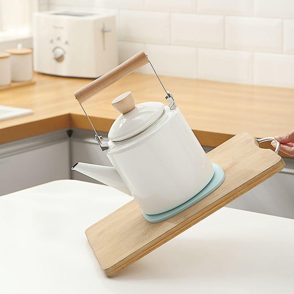 Giá Đỡ Nồi Bằng Silicon Hình Tròn Chống Trượt Cách Nhiệt Tiện Dụng Cho Nhà Bếp