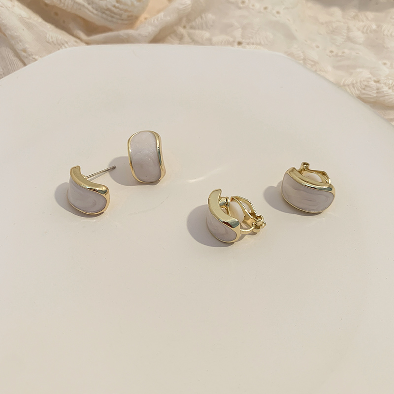 MOCHASHUKhuyên tai đính đá opal phong cách thanh lịch