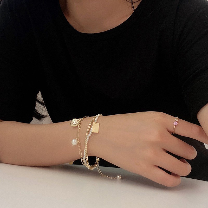 Vòng đeo tay ba lớp đính ngọc trai nhân tạo thời trang dành cho nữ