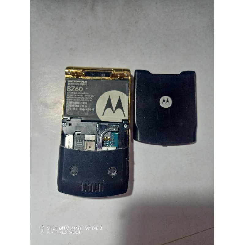 điện thoại v3xx cũ