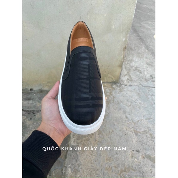 Giày thể thao slipon burberry siêu cấp , giày lười đen kèm hộp