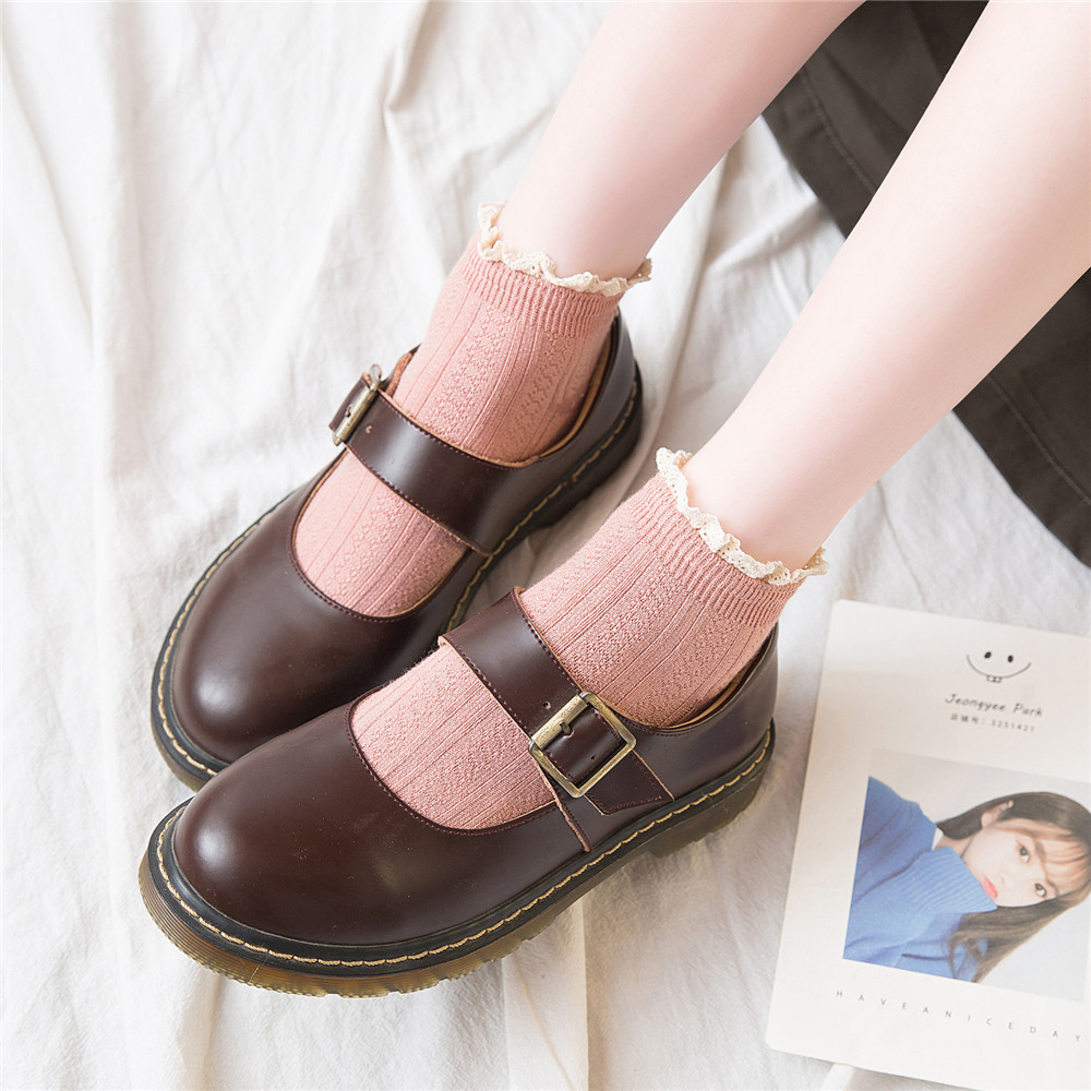 Tất Ngắn Phối Ren Đáng Yêu Cho Nữ