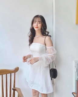 Váy trễ vai voan ngọc