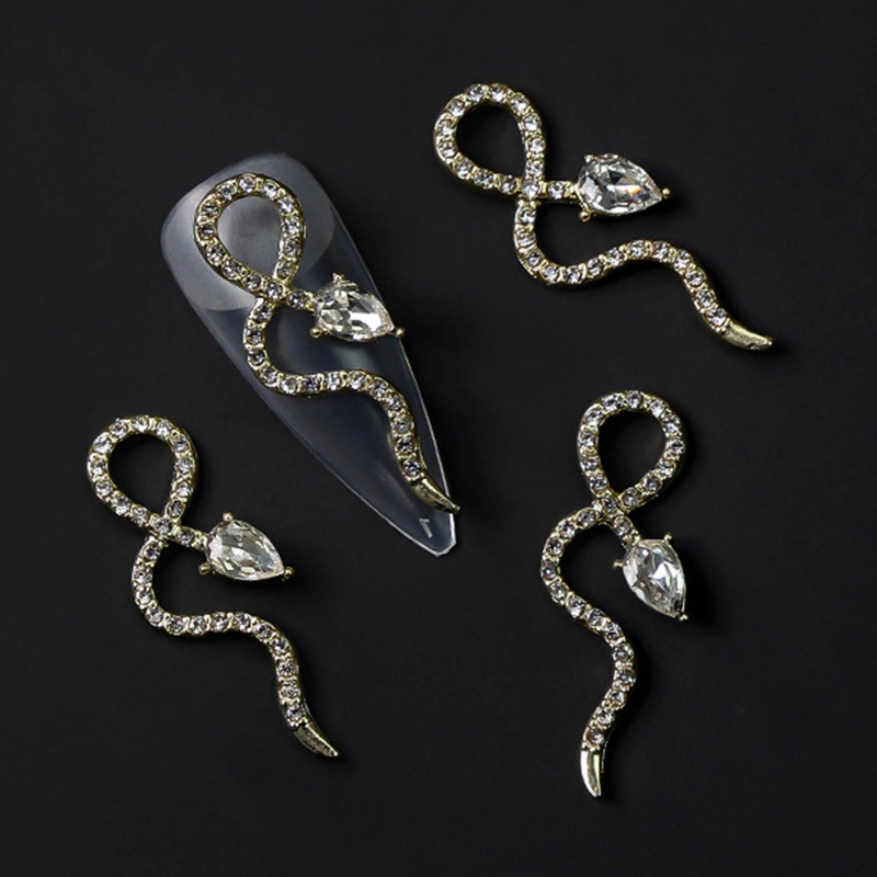 Phụ Kiện Đá Trang Trí Móng Tay Hình Rắn Lấp Lánh Đẹp Mắt