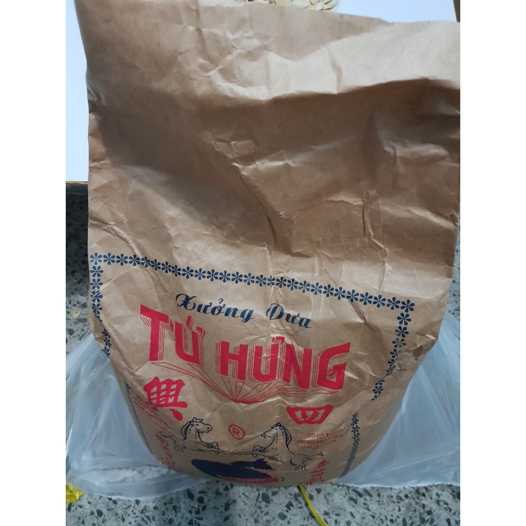 combo 500g hạt dưa Tứ Hưng và 500g hạt hướng dương