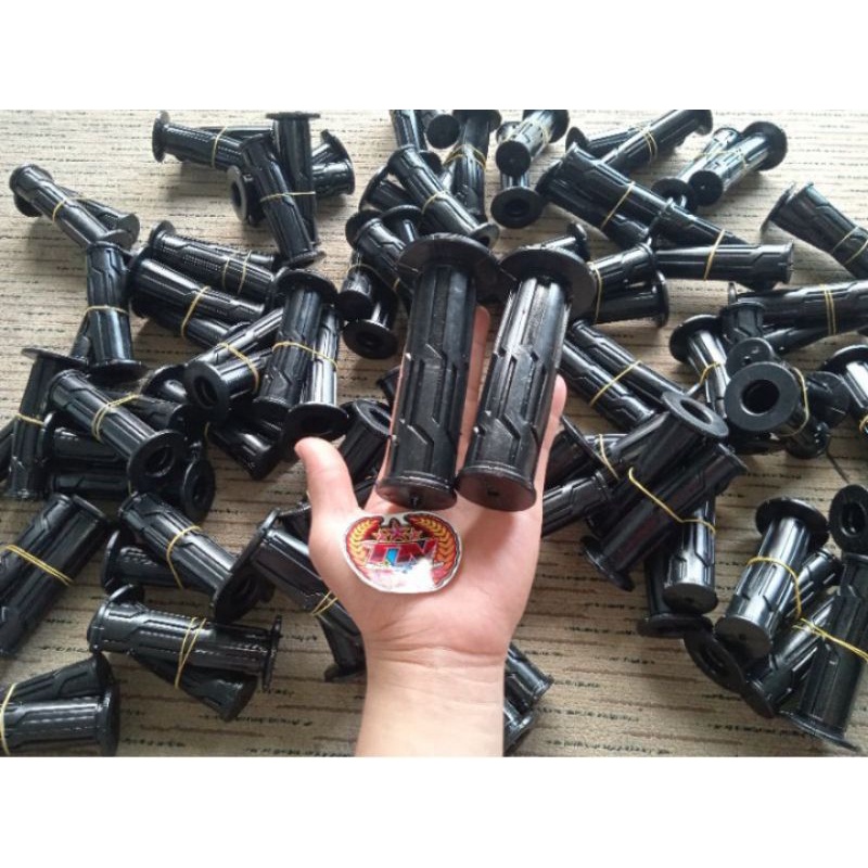 Bao tay nắm Daytona V2 kèm gù nhôm CNC