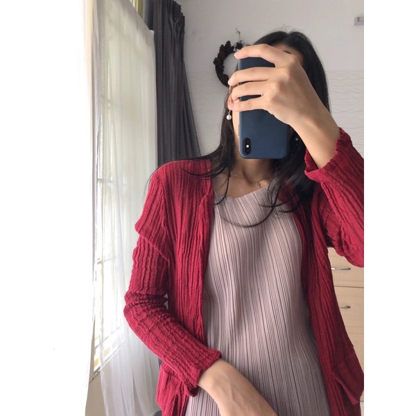 Áo cardigan dáng dài đỏ - SO030