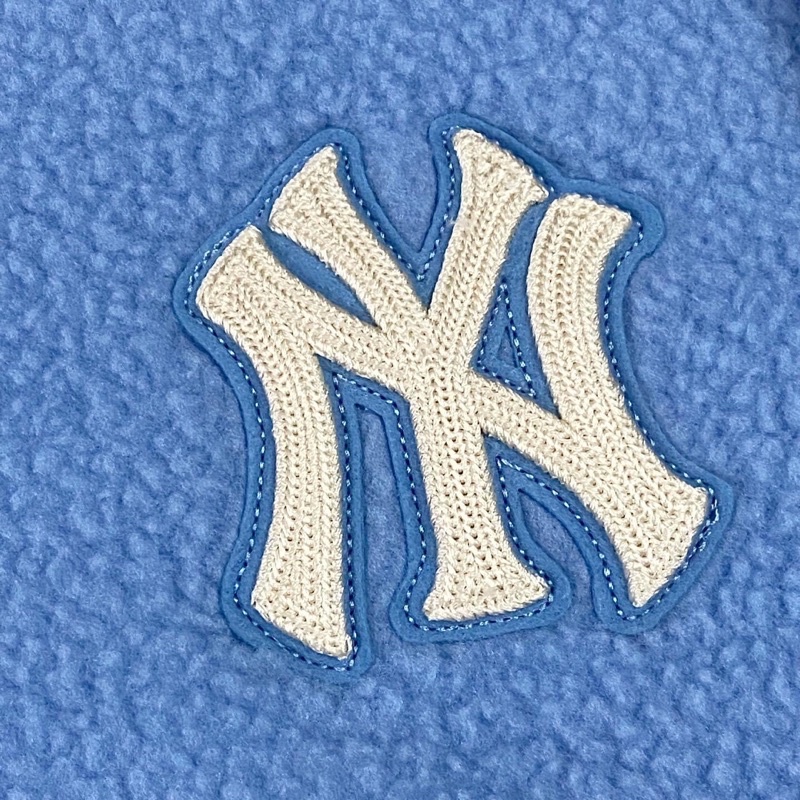 Áo sweater lông cừu xuất dư xịn M L B