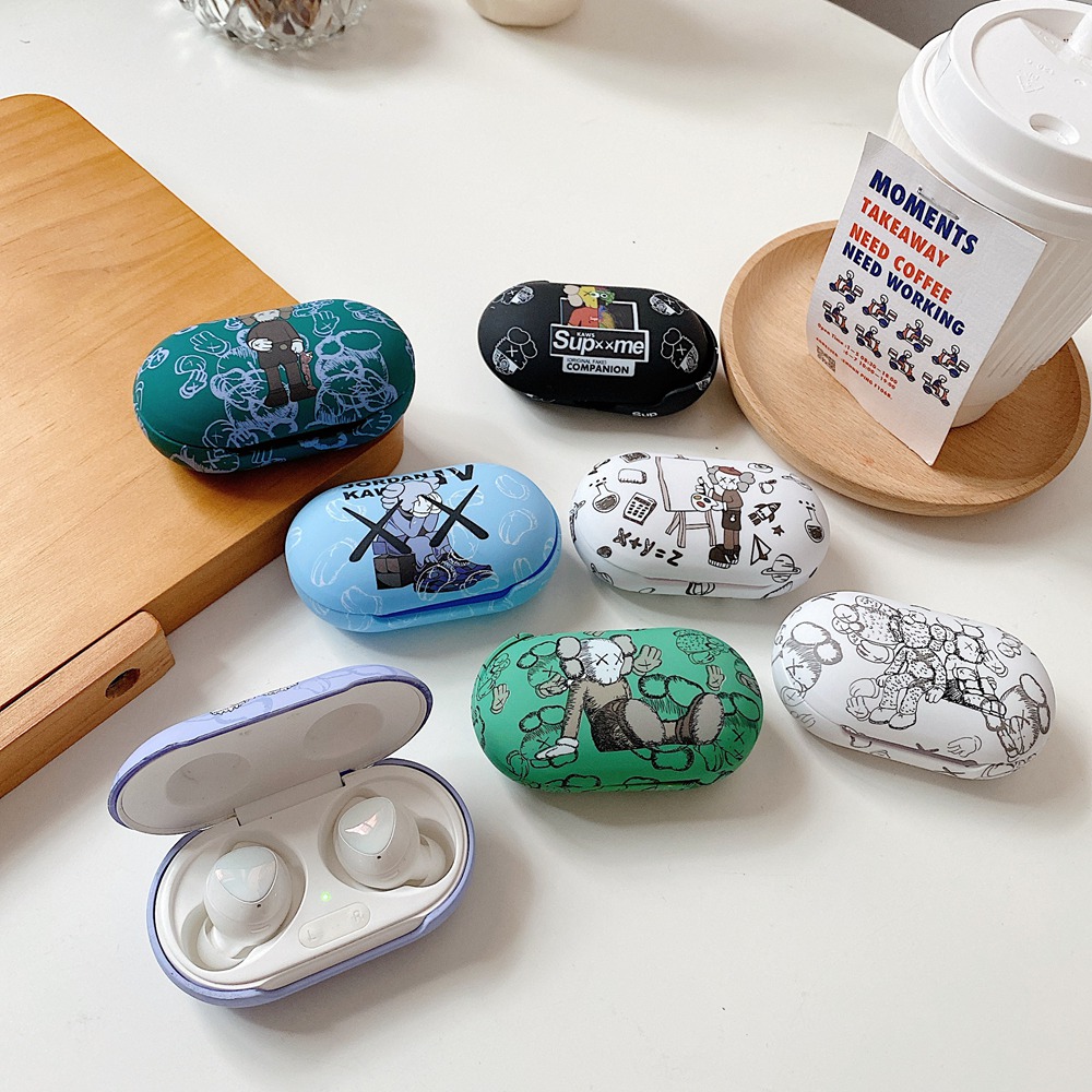 Vỏ Bảo Vệ Hộp Sạc Tai Nghe Không Dây Samsung Galaxy Buds Plus Bằng Pc Cứng In Hình Kaws Graffiti Hoạt Hình Dễ Thương