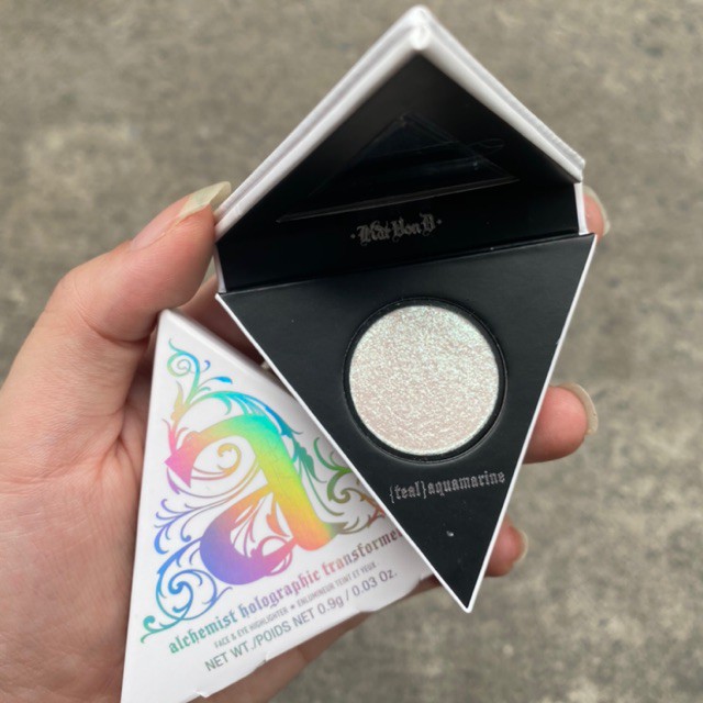 [MINISIZE 1G ] BẮT SÁNG KAT VON D ALCHEMIST HOLOGRAPHUC TRANSFORMER | BigBuy360 - bigbuy360.vn