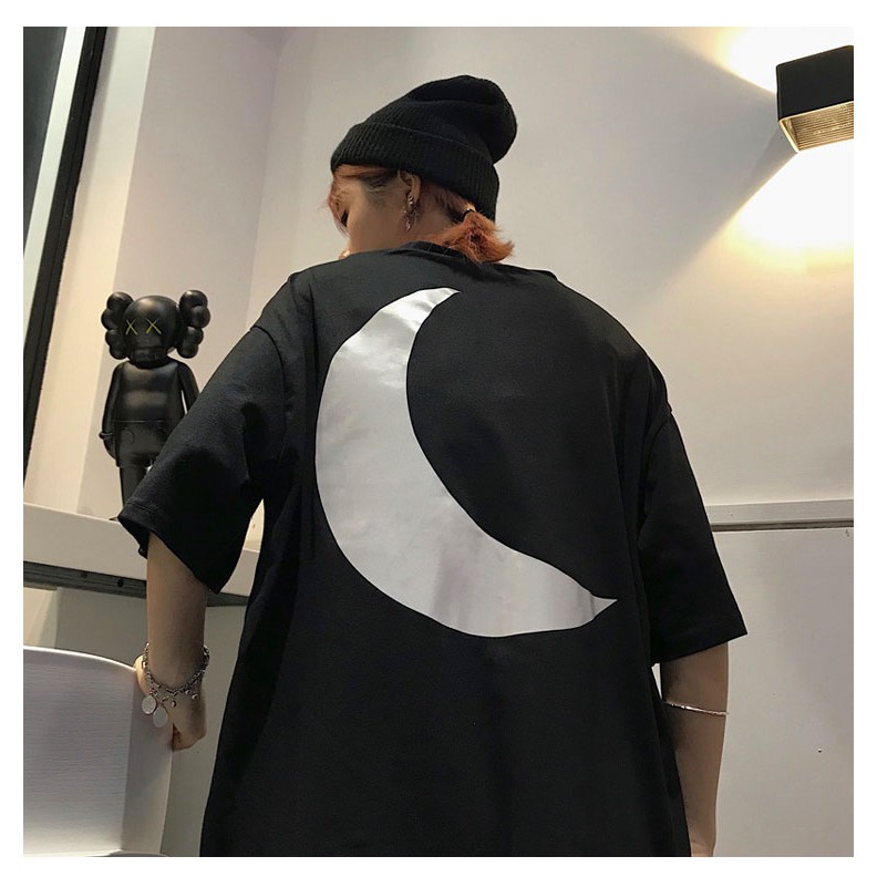 Áo thun Phản Quang Tay Lỡ Nam Nữ Mặt Trăng