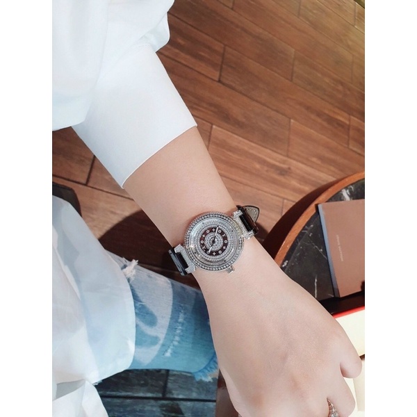 Đồng hồ nữ LV dây da 32mm