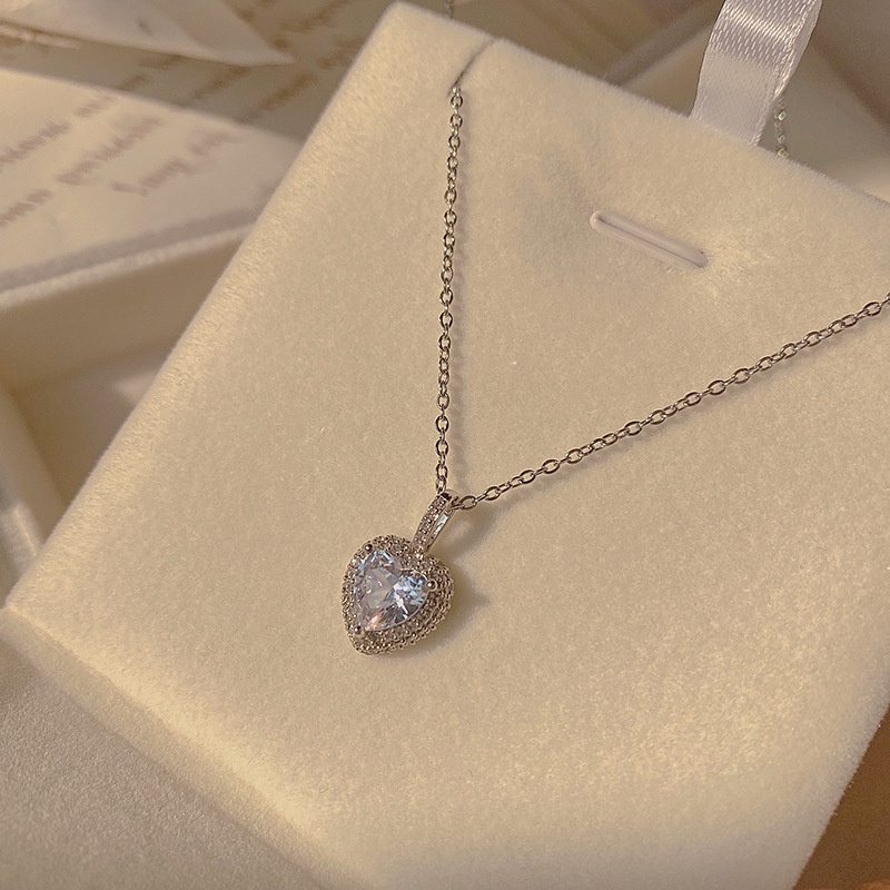 Vòng cổ khảm Zircon thời trang nữ hình trái tim