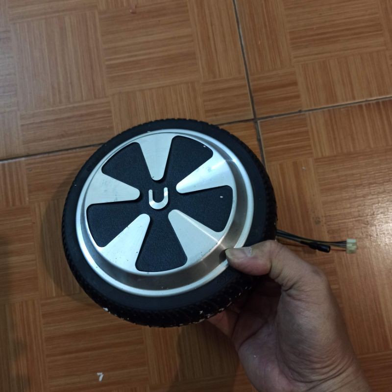 Bánh xe cân bằng 24-36V 350W hàng mới
