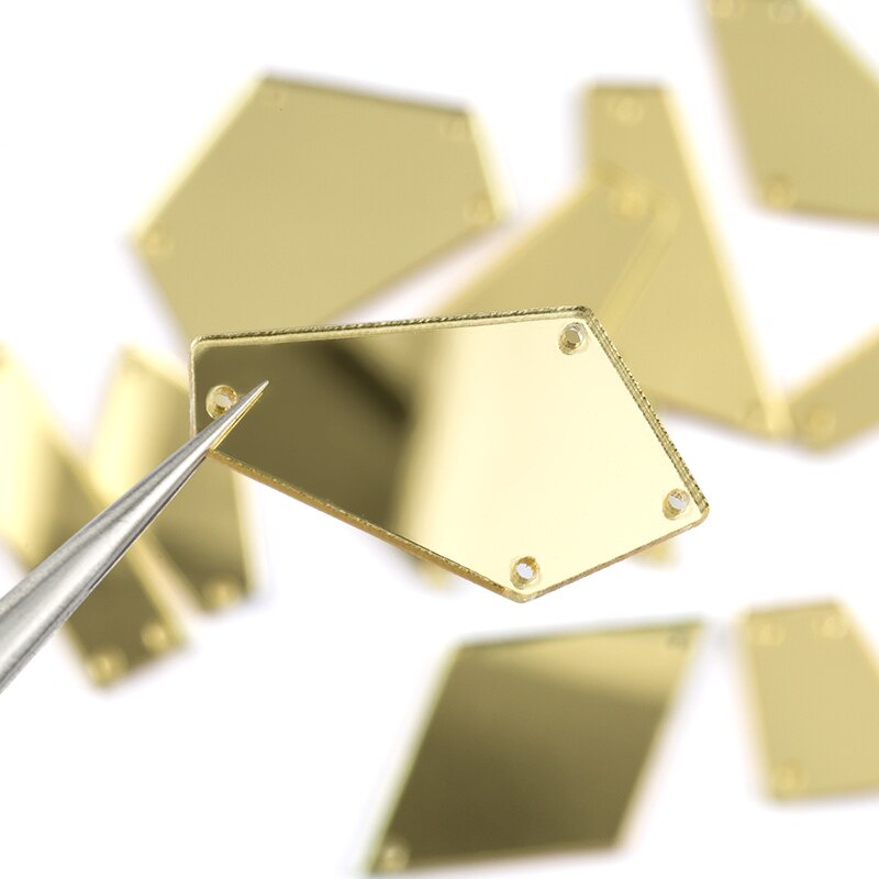 Nhiều kiểu nữa! Gương Pha Lê May Trên Gương Trang Điểm