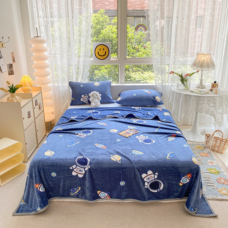 Chăn Lông Tuyết Sữa HIN BEDDING Mềm Mịn Kích Thước 2mx2m3 Nặng 1,4kg Họa Tiết In Sắc Nét Cao Cấp