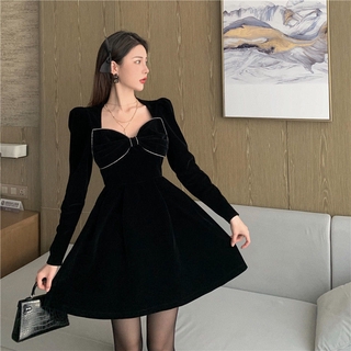 Đầm Nhung Đen Tay Dài Phối Nơ Phong Cách Retro Pháp