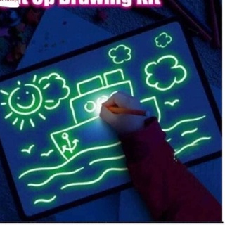Bảng vẽ 3d dạ quang phát sáng cho bé vui học