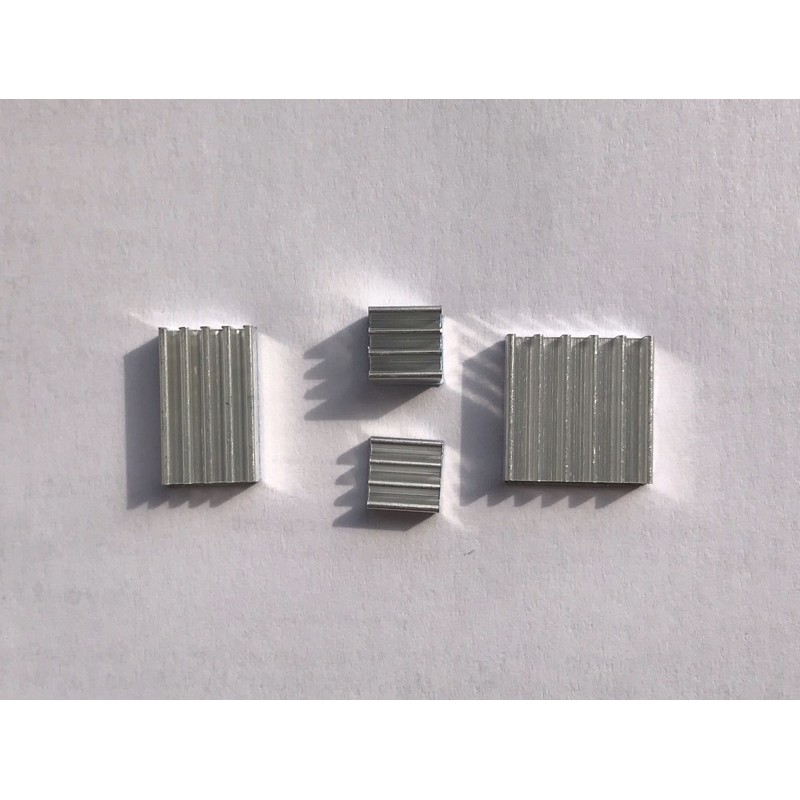 Miếng dán tản nhiệt chip cho Raspberry pi 3, pi 4 | BigBuy360 - bigbuy360.vn