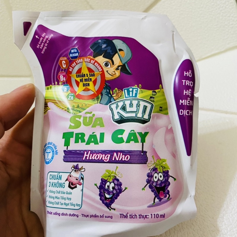Sữa Chua Uống Tiệt Trùng Lif Kun Túi 110ml