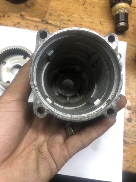 Hộp búa Bulong Makita 450